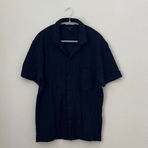 Banana Republic Men's Navy Casual Button Down Shirt